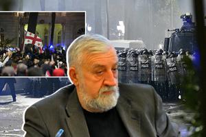 ვახტანგ ძაბირაძის სენსაციური პროგნოზი: "არ არის გამორიცხული, მიხეილ ყაველაშვილმა ყველა პატიმარი შეიწ...