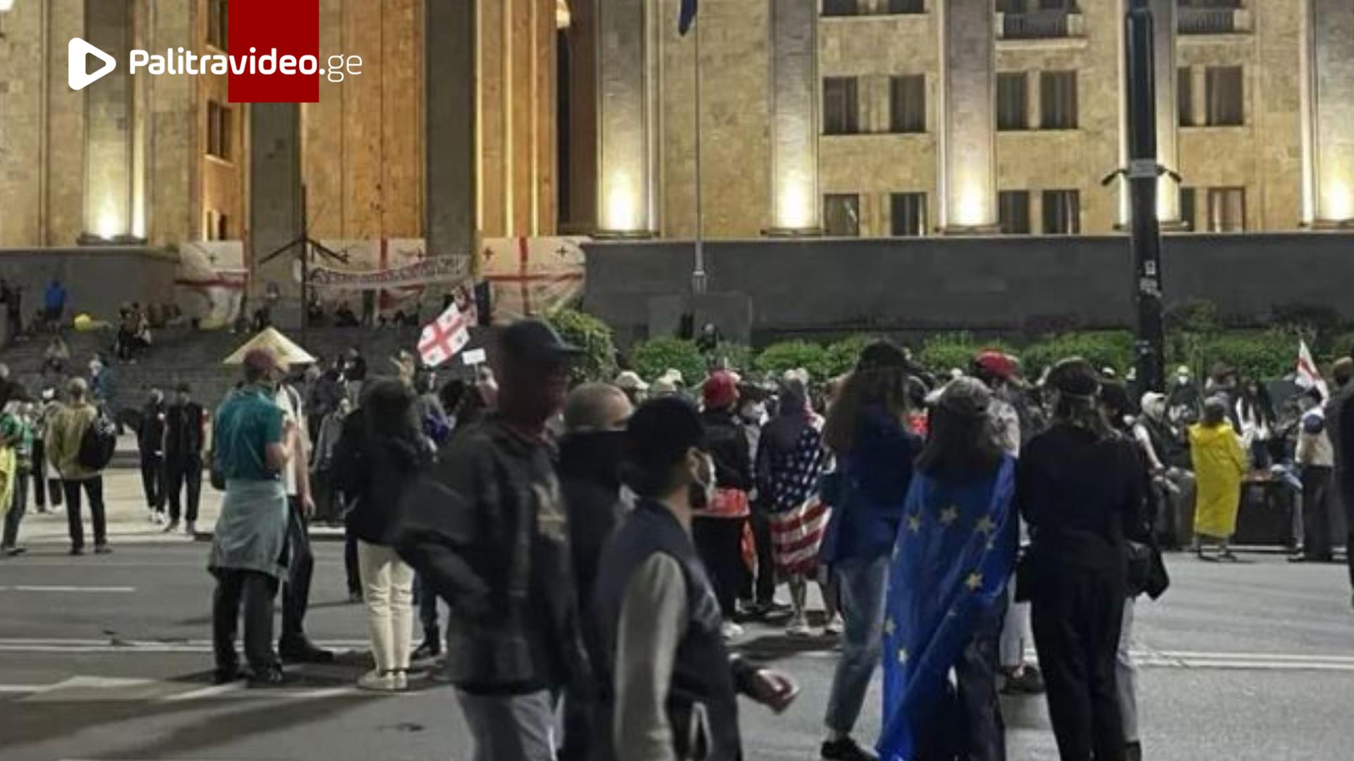 რუსთაველის გამზირზე საპროტესტო აქცია მიმდინარეობს