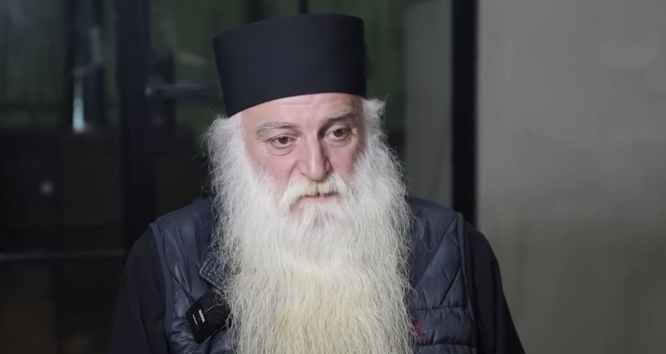 “მე ვიცი პატრიარქი, სულით ახლოს ვარ მასთან და მე მან დამიცვა, რაც მას შეიძლება მძიმედ დაუჯდეს - ძალიან დიდი ბრძოლა მოუწია პატრიარქს, რომ იცოდეთ...” - რას ყვება არქიმანდრიტი დოროთე ყურაშვილი “მე ვიცი პატრიარქი, სულით ახლოს ვარ მასთან და მე მან დამიცვა, რაც მას შეიძლება მძიმედ დაუჯდეს - ძალი...